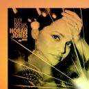 Jones Norah - Day Breaks (Deluxe Edt.)