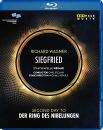 Wagner Richard (1813-1883 / - Siegfried (Staatskapelle Weimar - Carl St.Clair (Dir / / Blu-ray)