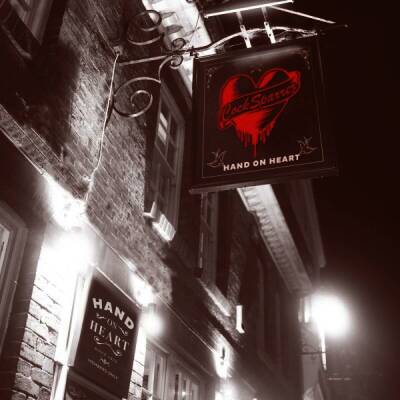 Cock Sparrer - Hand on heart