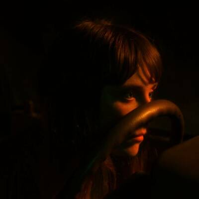 Koch-Emmery Linn - Borderline Iconic