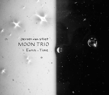 Moon Trio (Jeroen Van Vliet) - Earth - Time